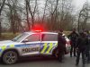 Hrůzný případ z Domažlic vyšetřuje policie. Ženě někdo nalil do kočárku kyselinu. Zraněné je dvouměsíční miminko
